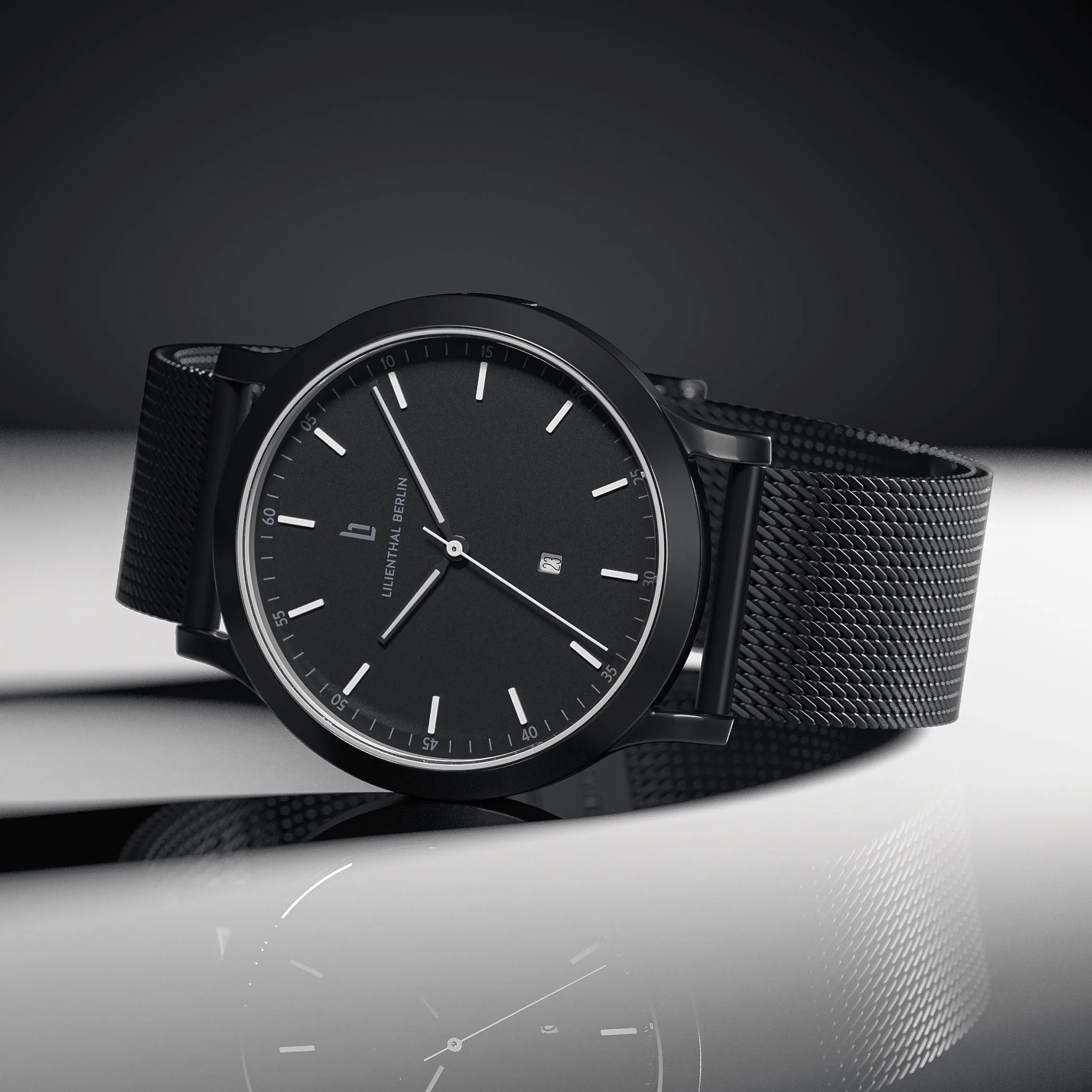 Huxley – Black White - Image 3