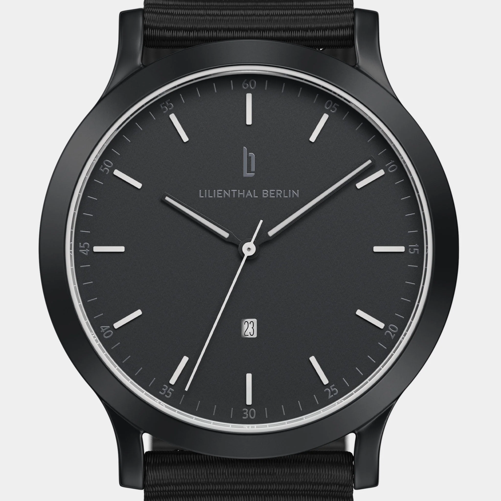 Huxley – Black White - Image 5