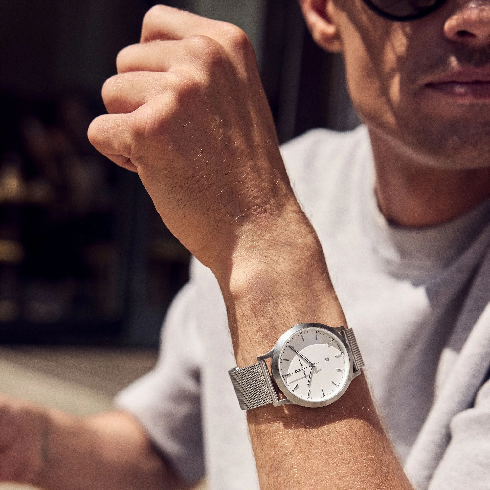 Huxley – Silver White - Image 8