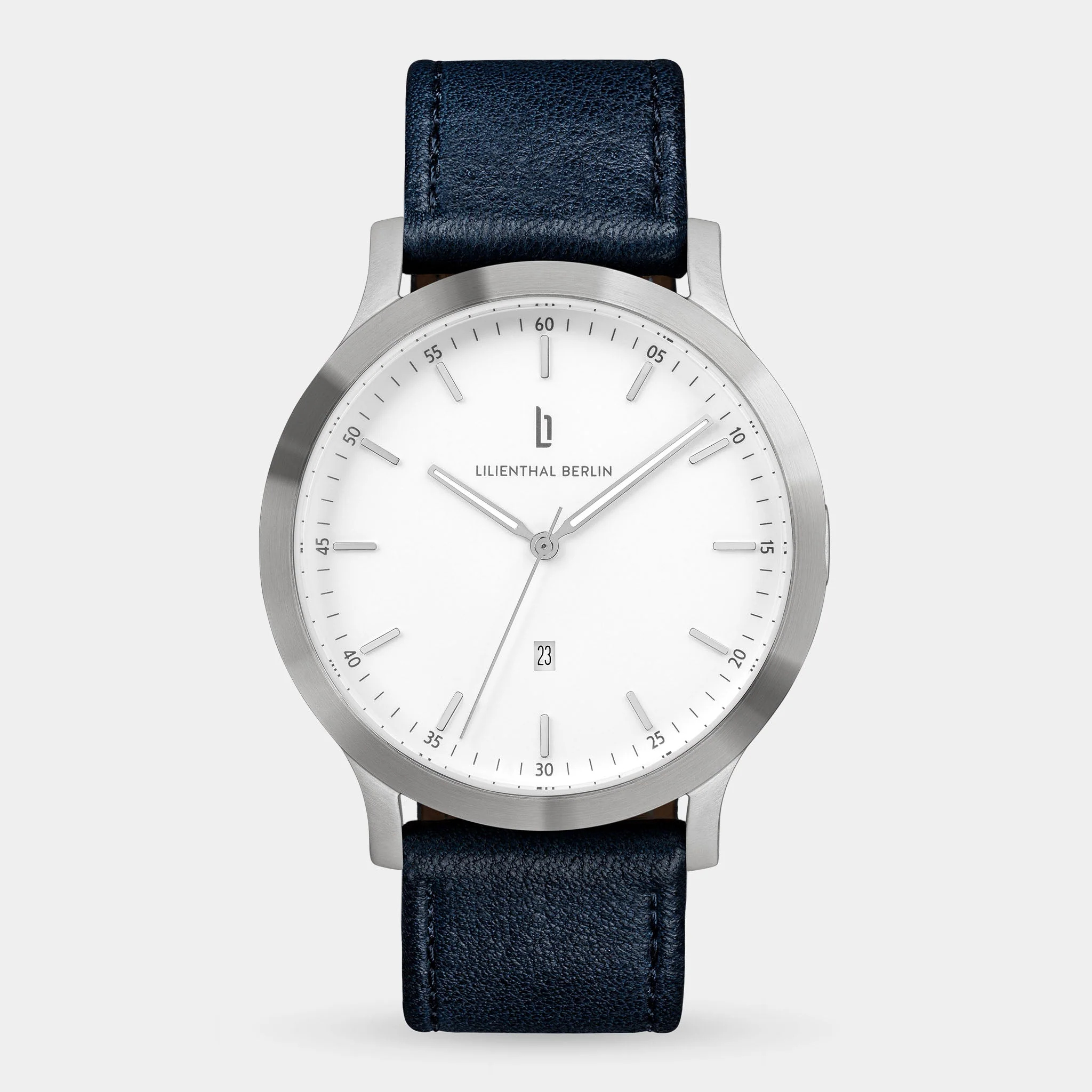 Huxley – Silver White
