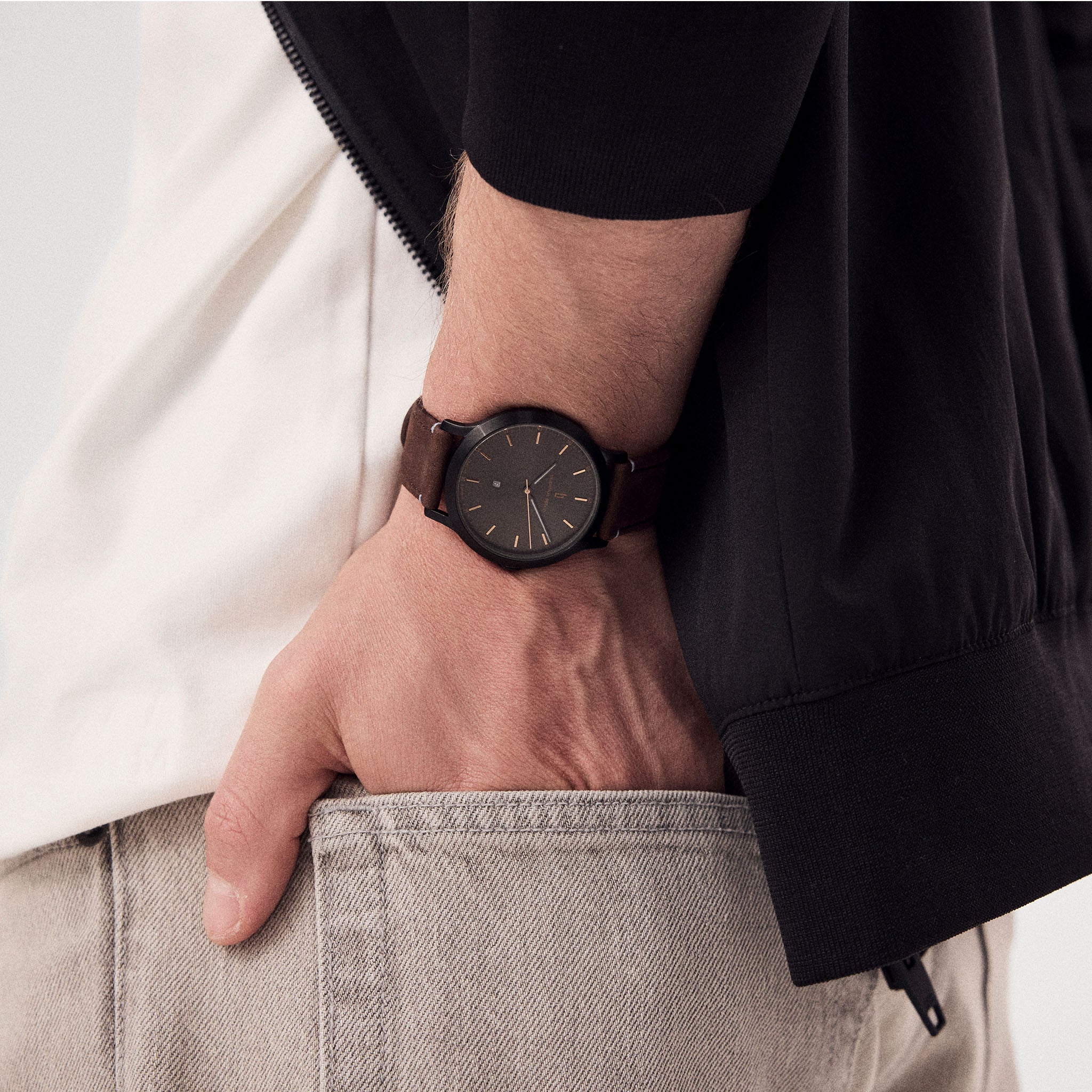 Huxley – Black Bronze - Image 7