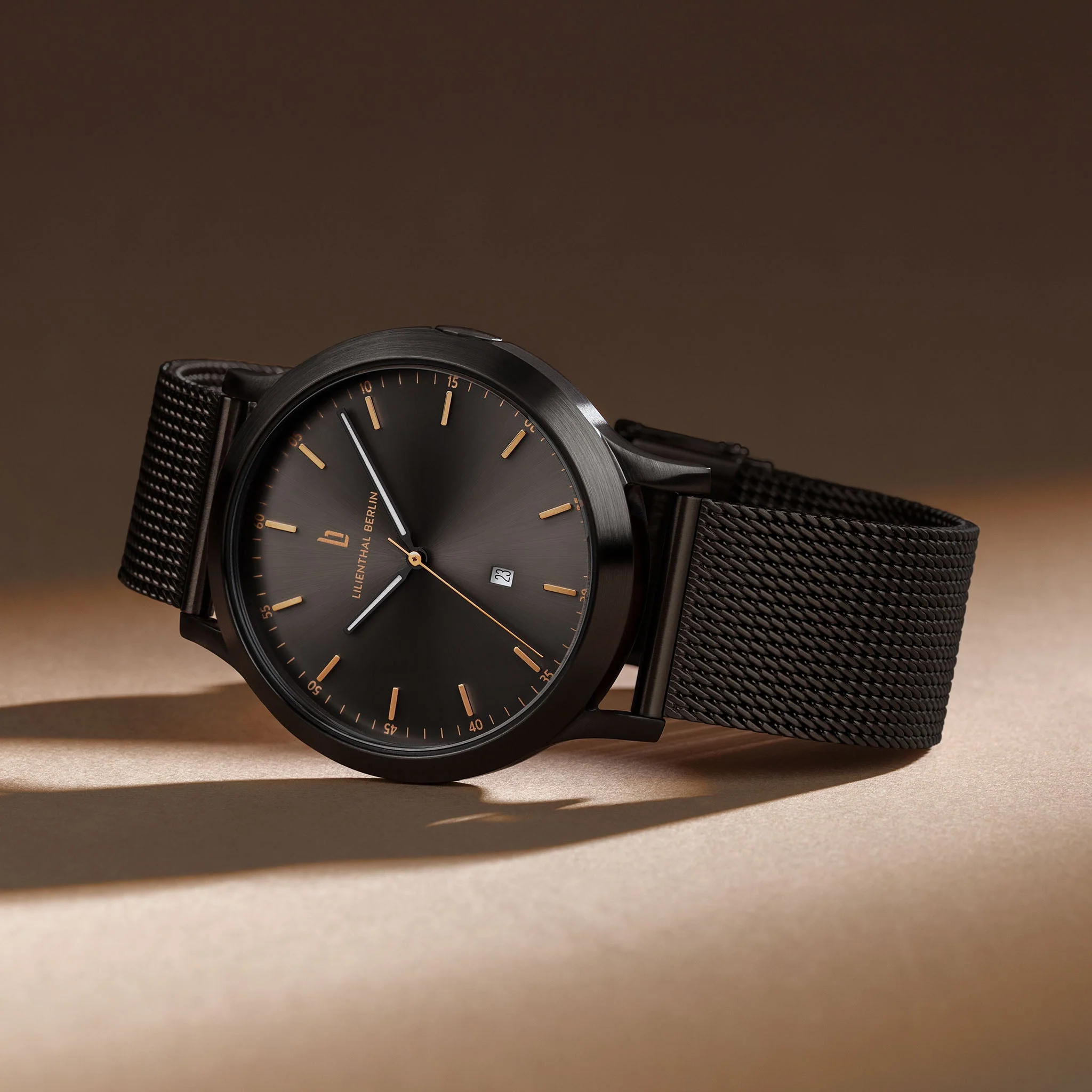 Huxley – Black Bronze - Image 3
