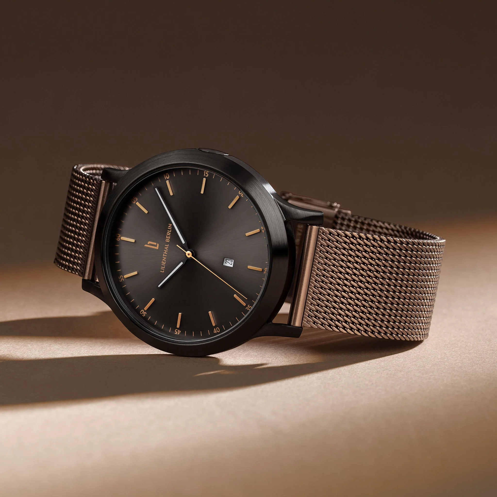 Huxley – Black Bronze - Image 3