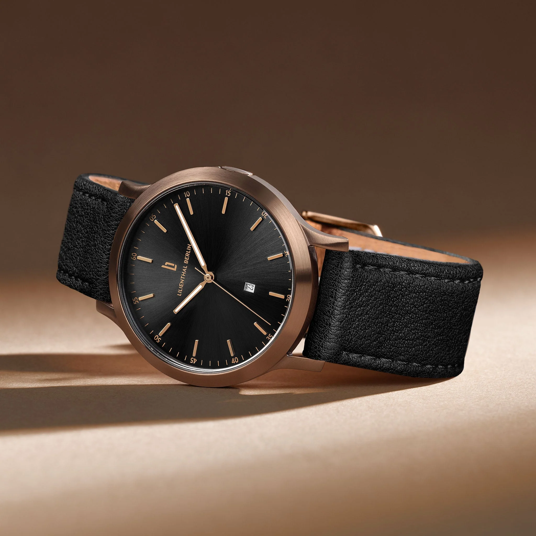 Huxley – Bronze Black - Image 2