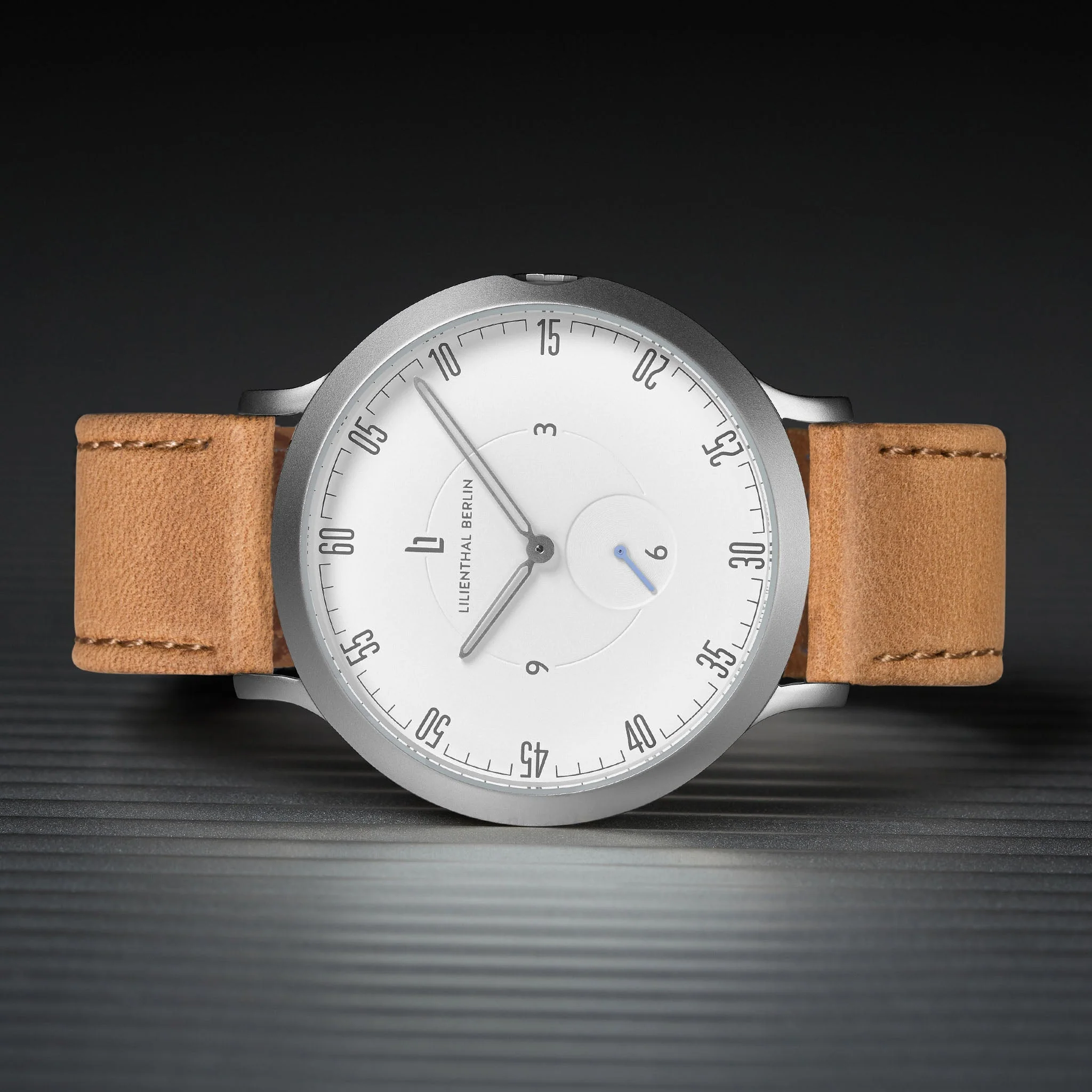 Lilienthal 1 – Silver White - Image 2