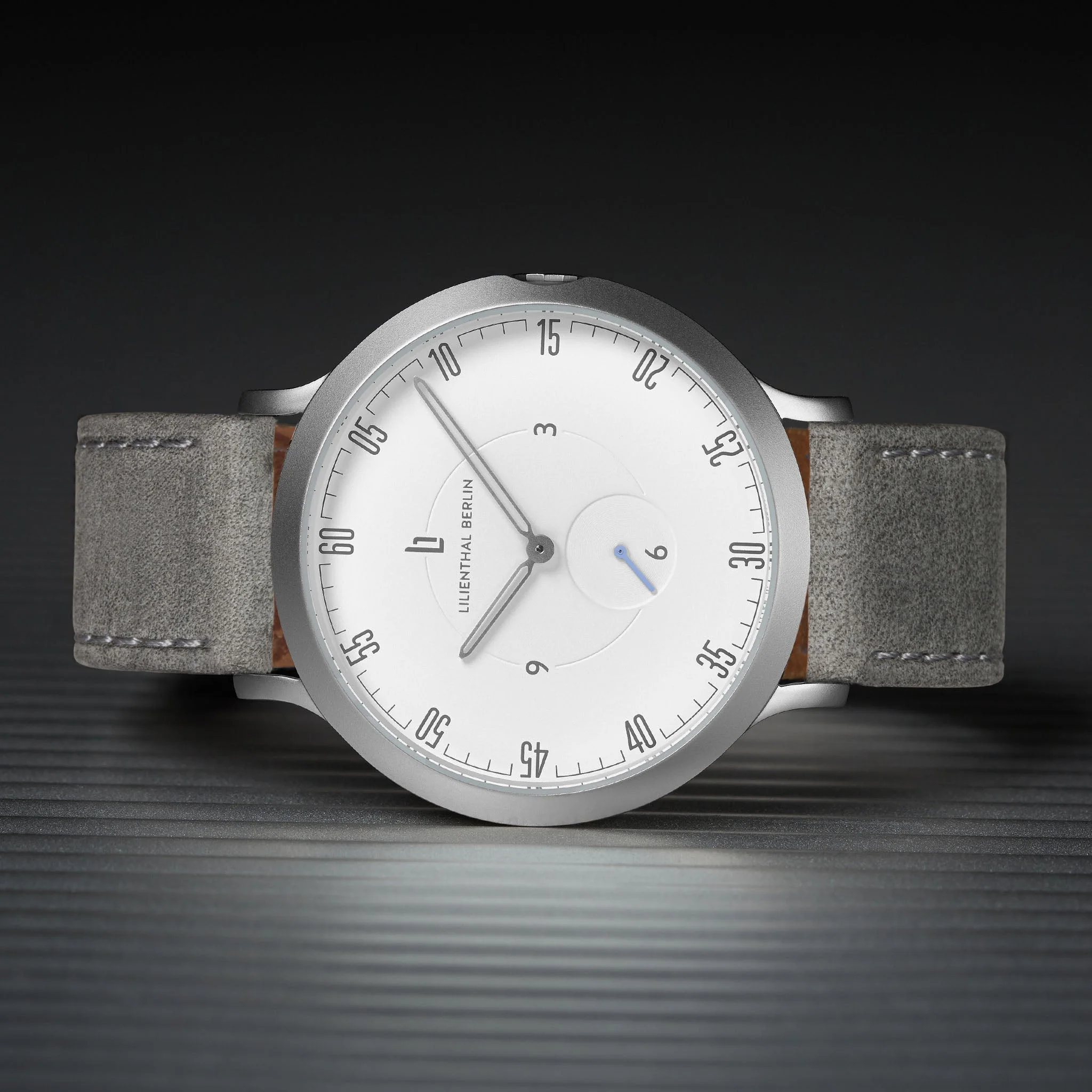 Lilienthal 1 – Silver White - Image 2