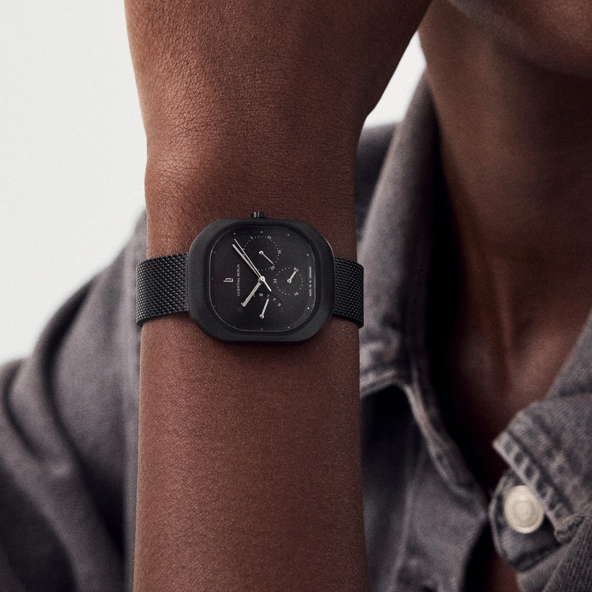 Multimatica – All Black - Image 9