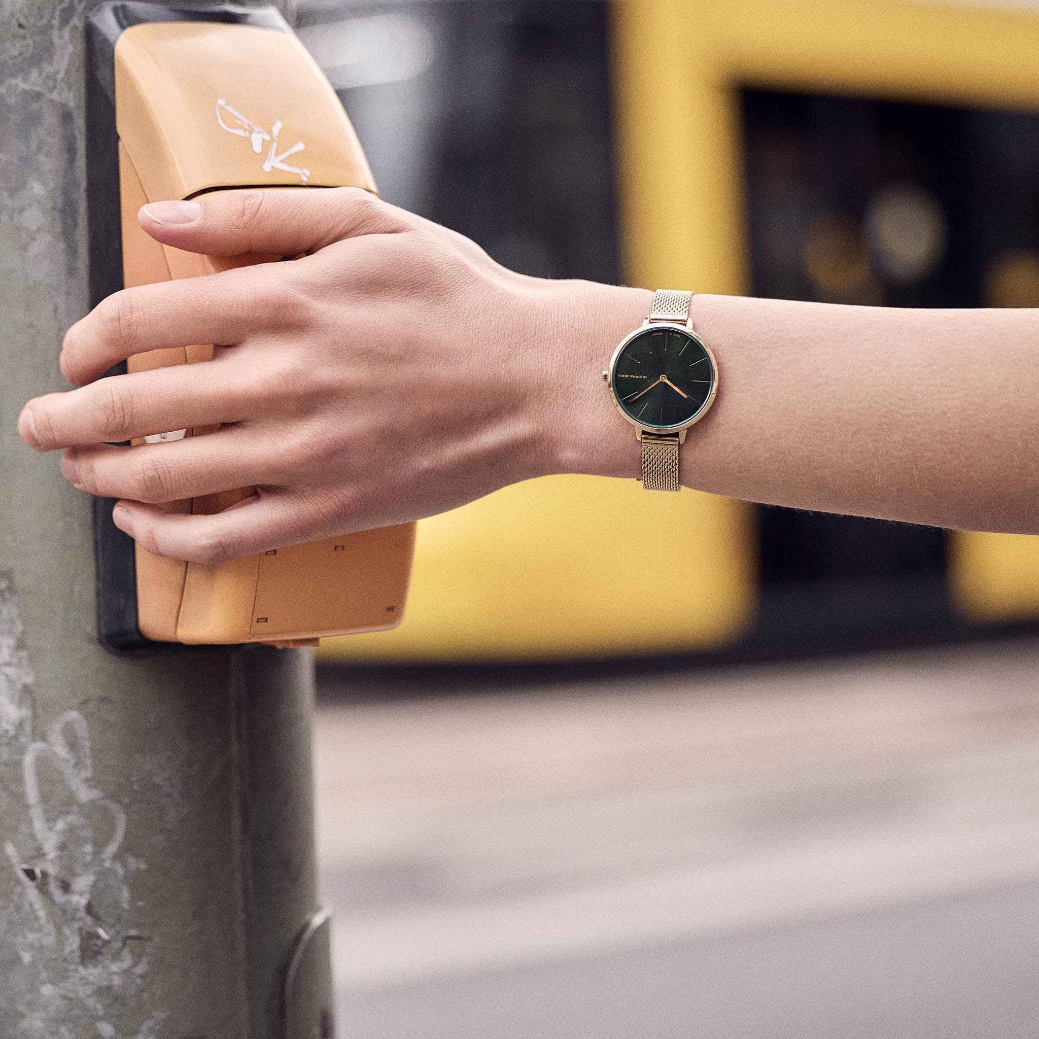 Rosalux – Gold Emerald Green - Image 5